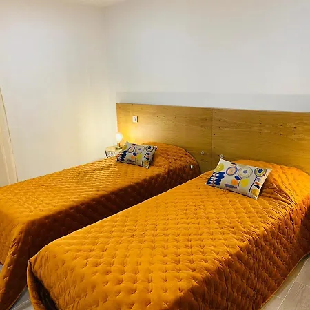 Charmante Dans Un Petit Coin De Paradis