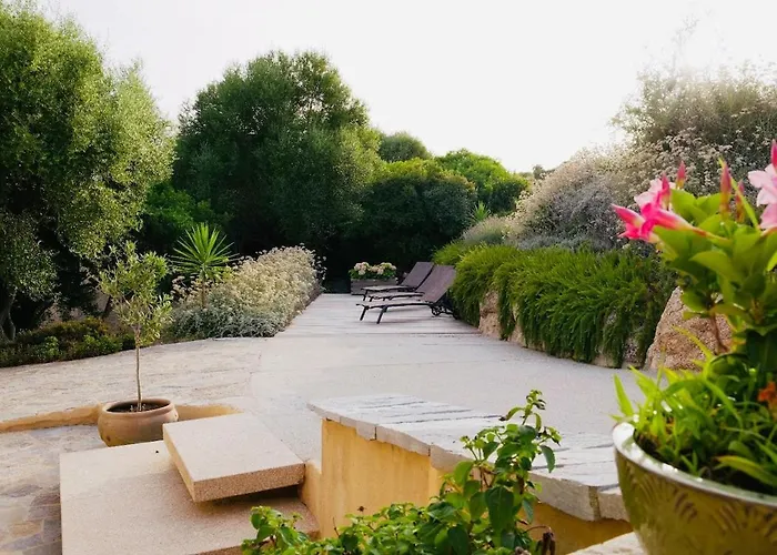 Charmante Dans Un Petit Coin De Paradis فيلة *