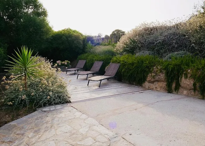 فيلة Charmante Dans Un Petit Coin De Paradis بروبرِيانّو